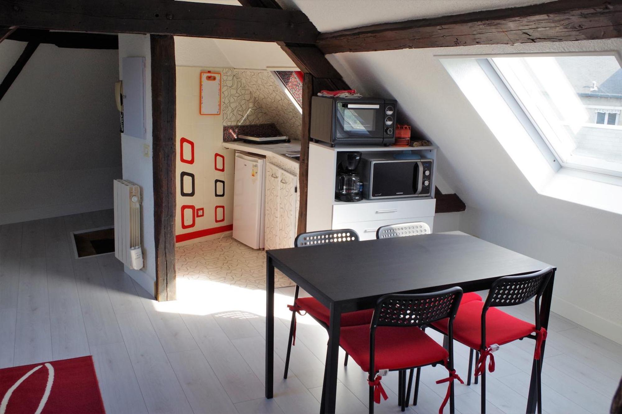 Le Logis De La Tour Lejlighed Amboise Eksteriør billede